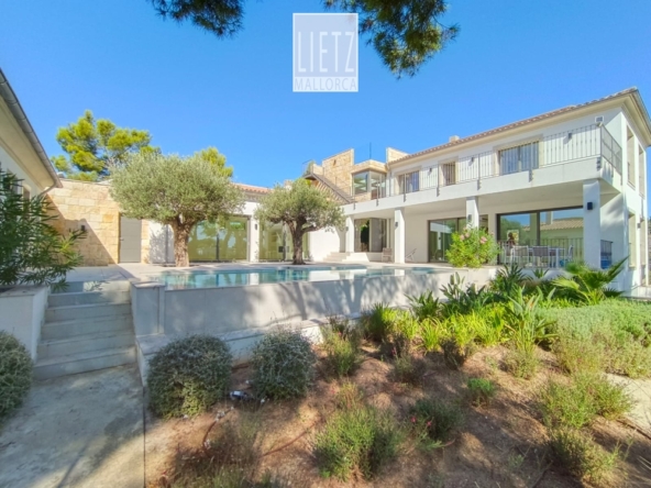 Neubau Villa mit Meerblick in Sol de Mallorca