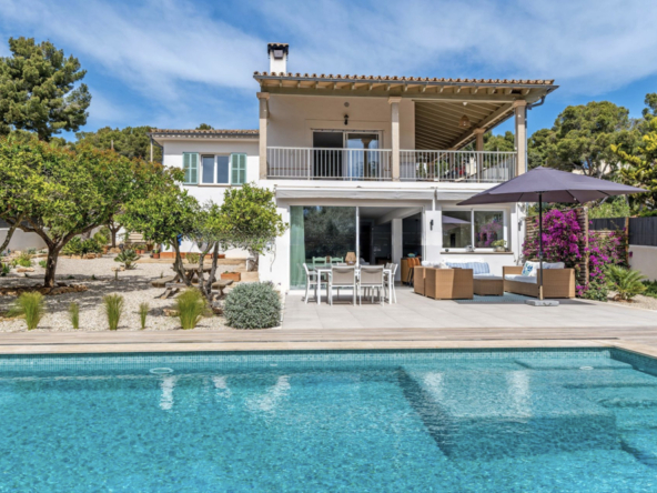 Geräumige moderne Familien-Villa in Santa Ponsa, Mallorca.